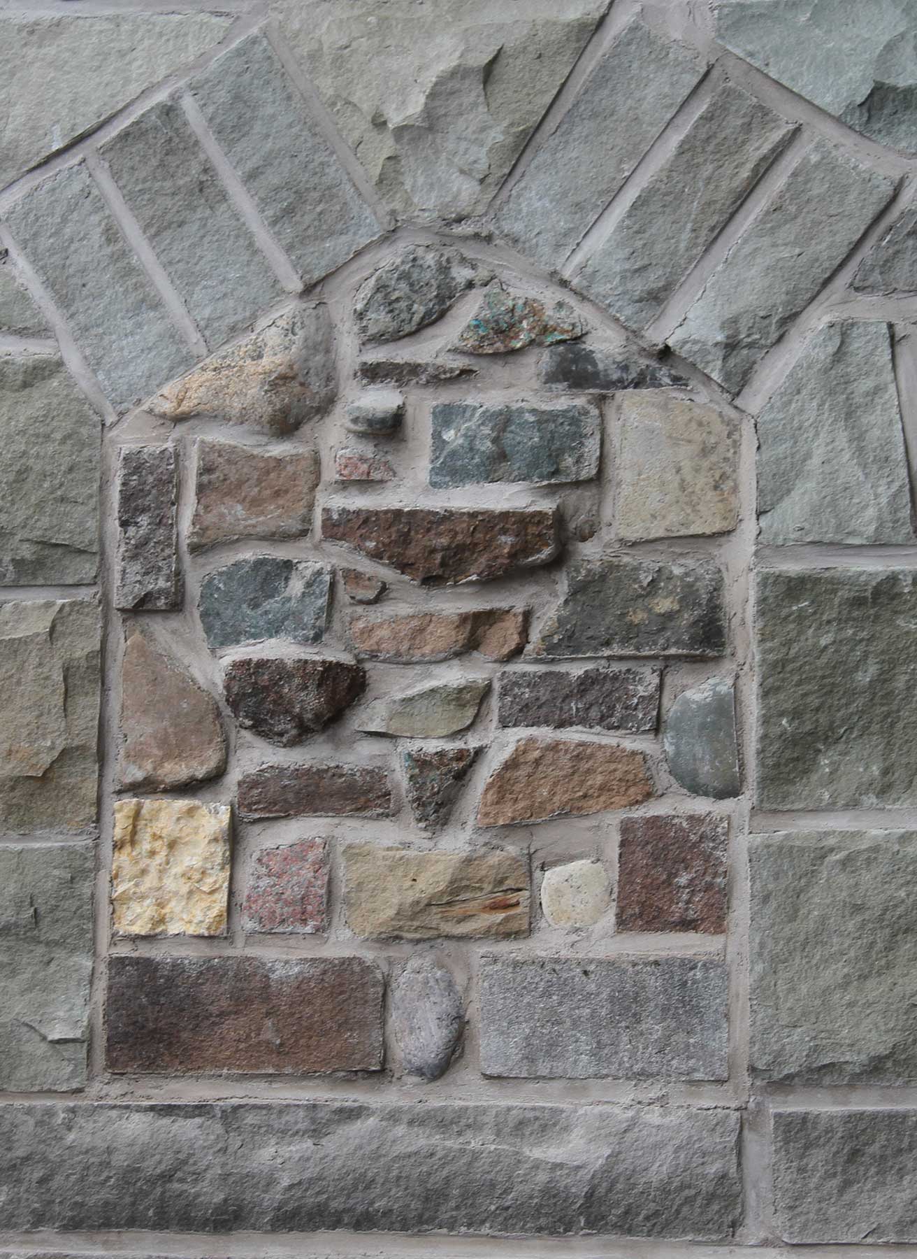 MacInnes donated rocks MacInnis side