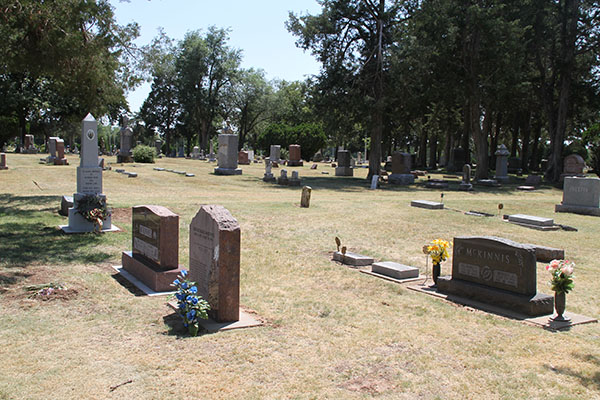 McKinnis monument